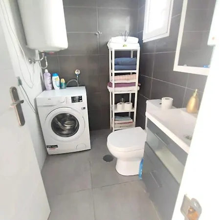 Adosado Ideal Para Vacaciones A 200m De La Playa * Torrevieja