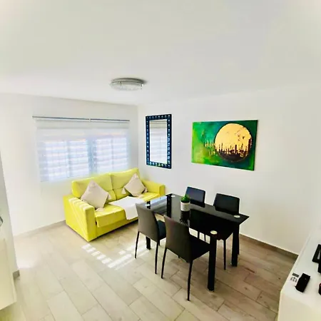 Adosado Ideal Para Vacaciones A 200m De La Playa Holiday home *